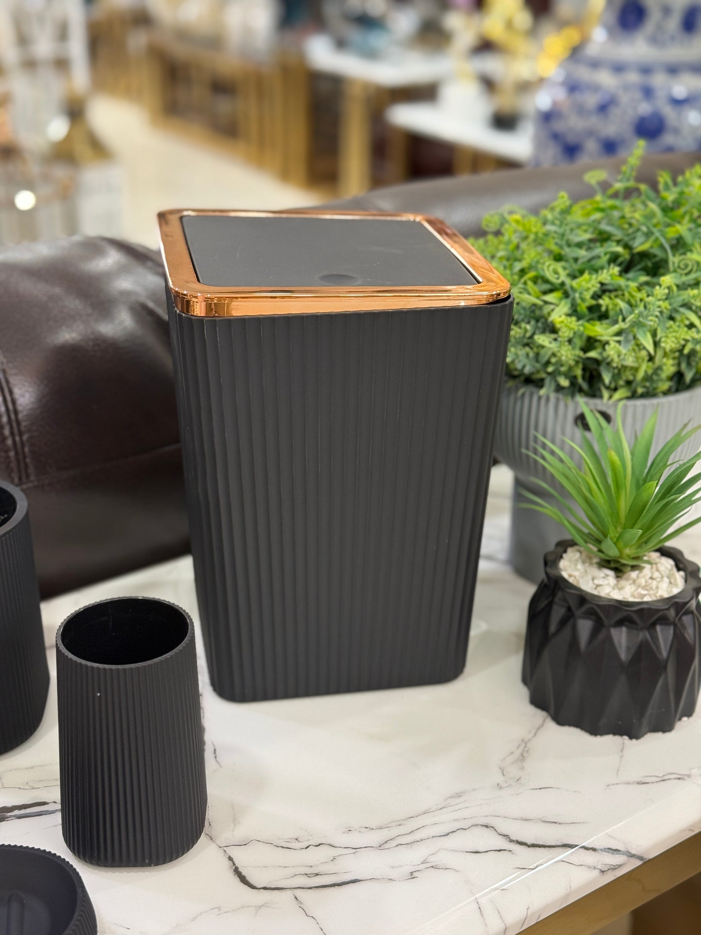 Fatima Home Décor Midnight Rose Gold Bathroom Set – 5-Piece Ribbed Matte Black & Copper Collection