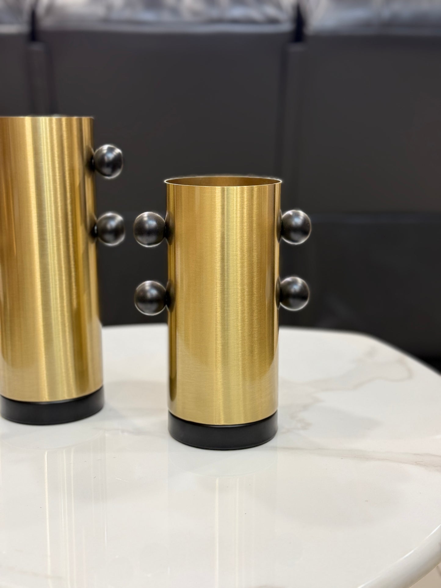 Fatima Home Décor Gold Orbital Metal Vases – 2-Piece Mid-Century Modern Statement Set