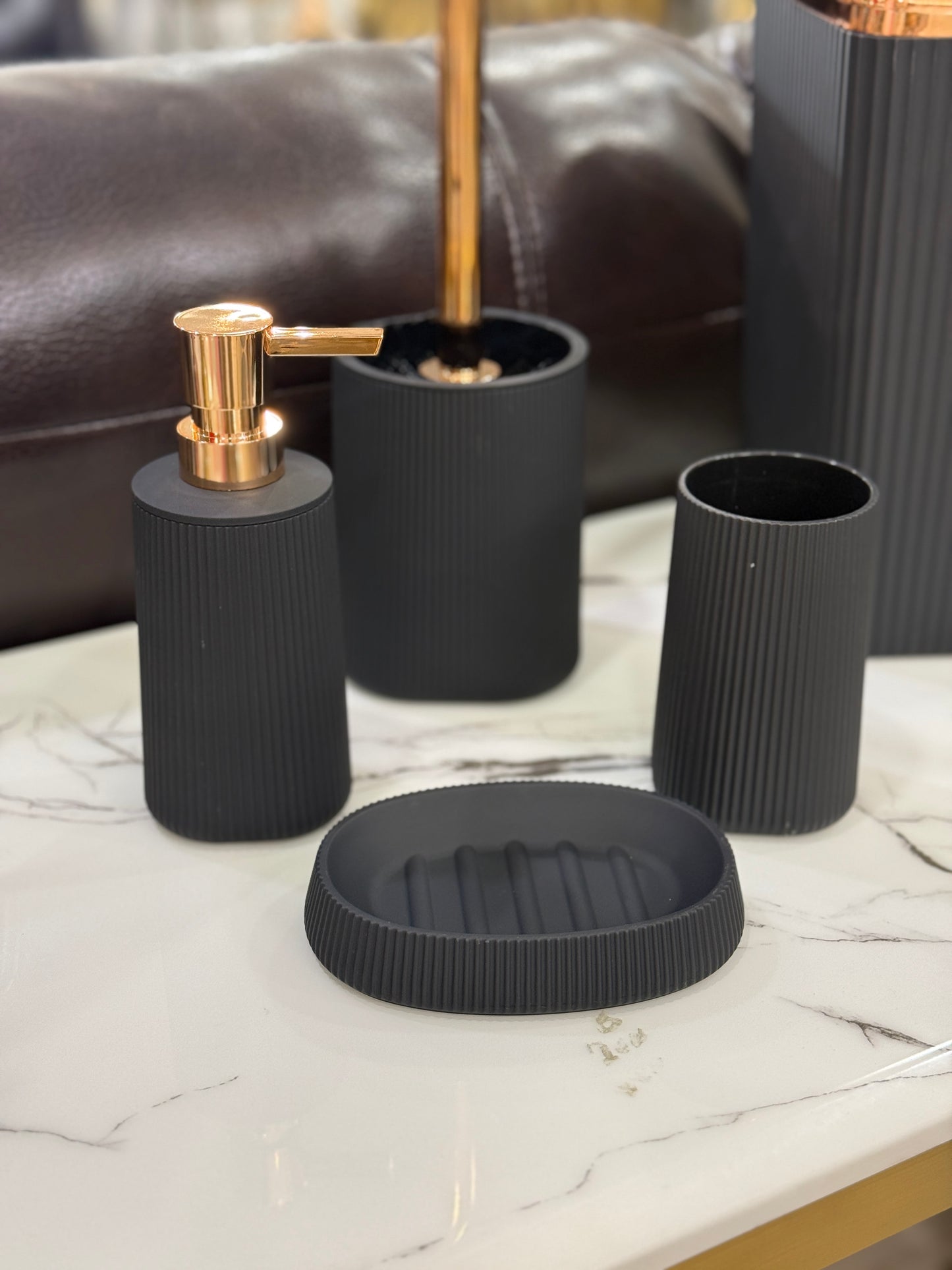 Fatima Home Décor Midnight Rose Gold Bathroom Set – 5-Piece Ribbed Matte Black & Copper Collection