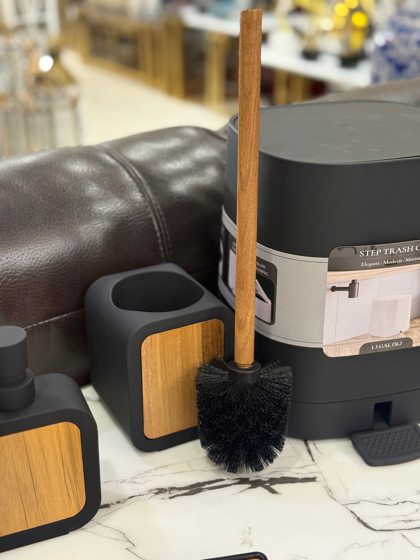 Fatima Home Décor Obsidian & Oak Bathroom Set – 5-Piece Minimalist Matte Black & Wood Collection