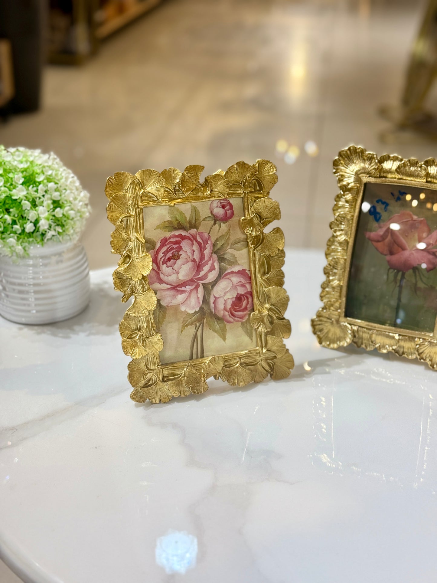 Fatima Home Décor Imperial Gold Resin Photo Frame – Ornate Vintage-Style Picture Frame