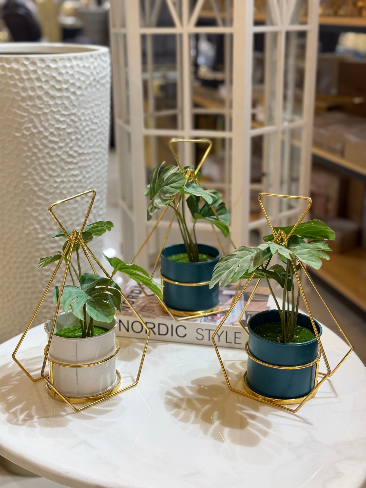 Fatima Home Decor Geometric Gold Monstera Stand – Luxury Artificial Desktop Greenery