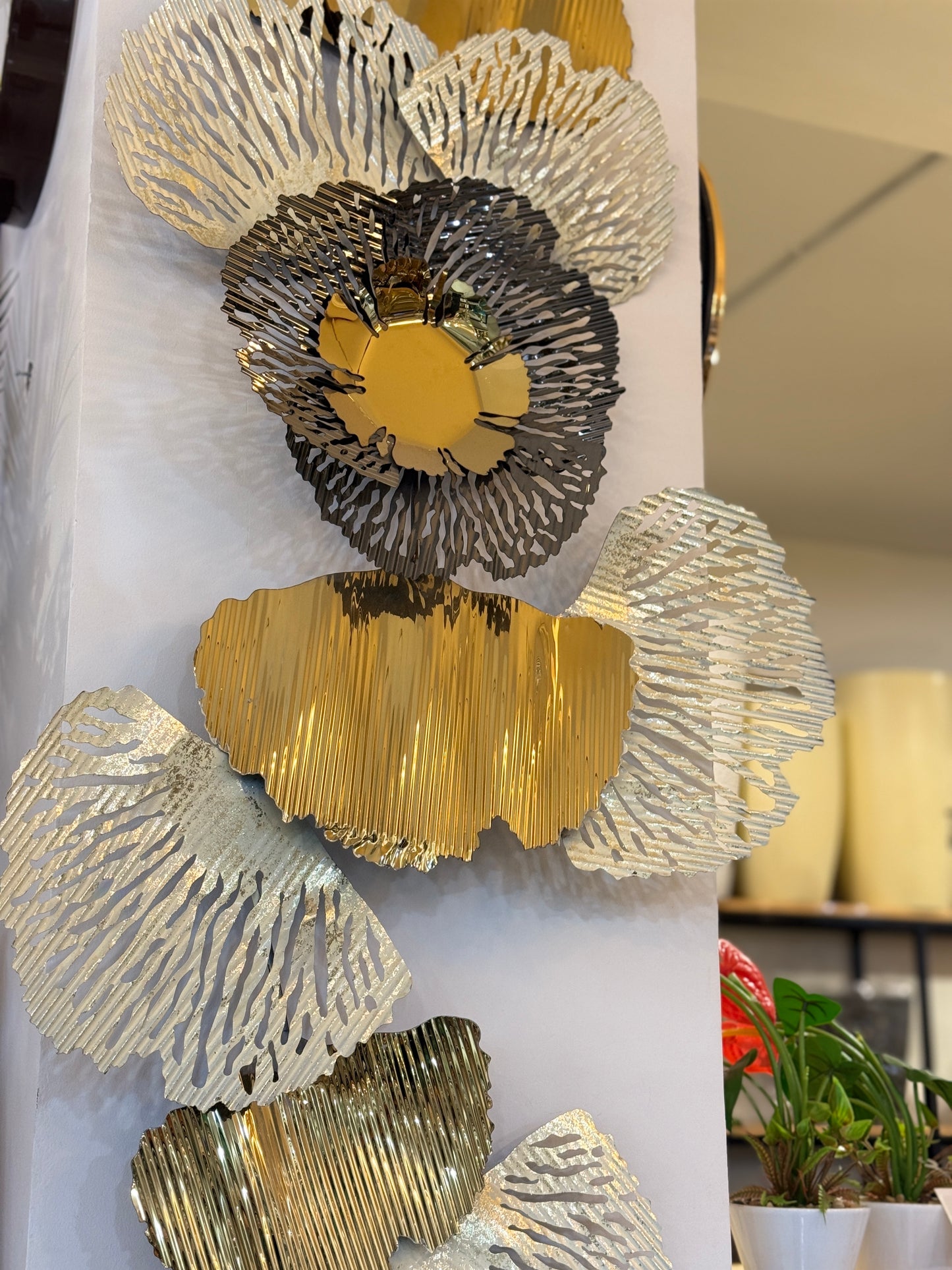 Fatima Home Décor Golden Ginkgo Cascade Wall Art – Vertical 3D Metallic Leaf Statement Piece